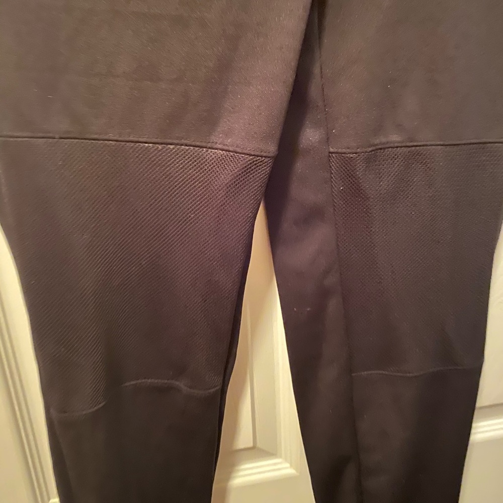 Joggers - Picture 2 of 2